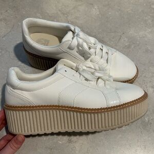 DOLCE VITA BUBBLES SNEAKERS - WHITE